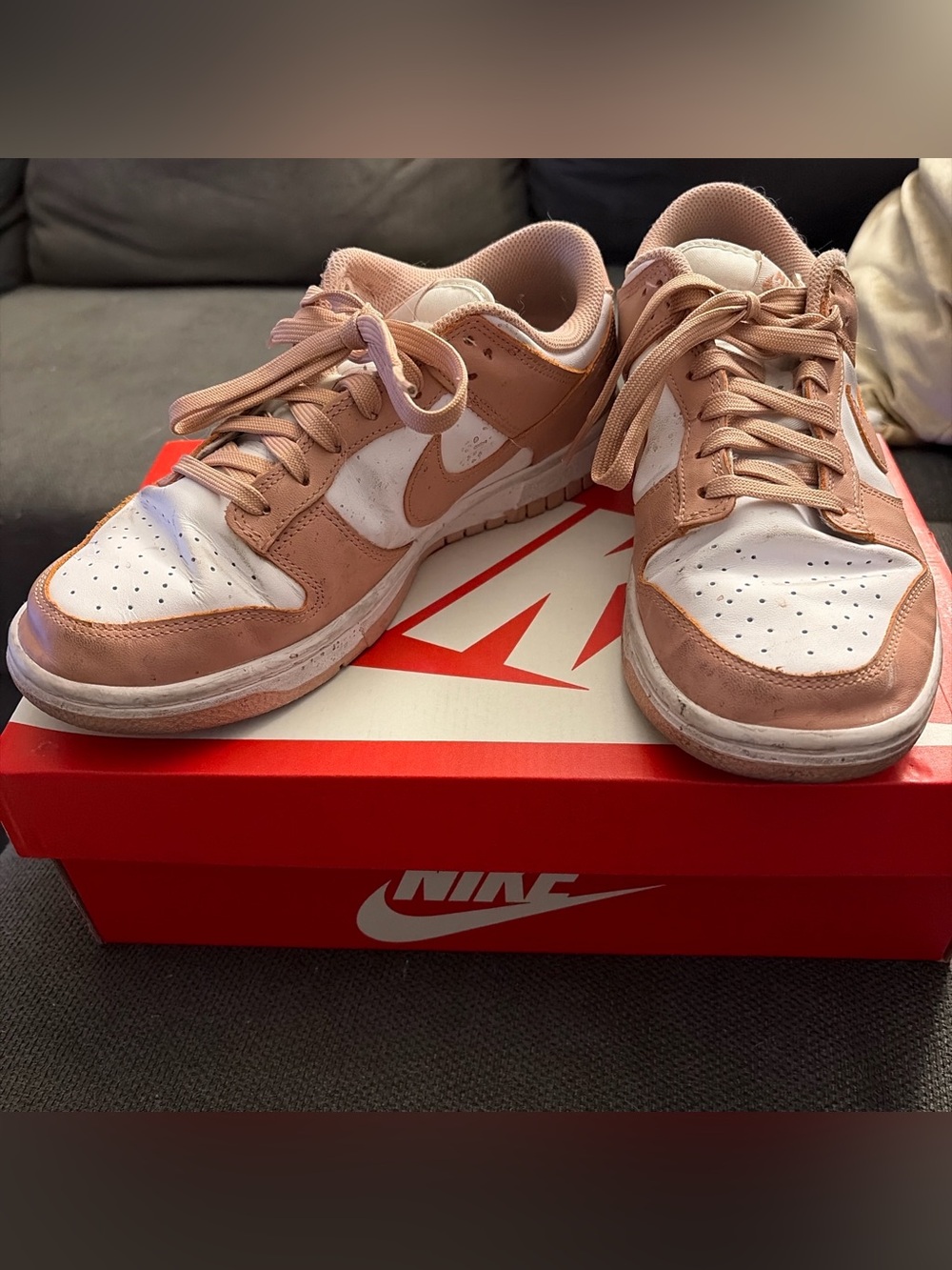 women’s nike air force 1 platform pink sneakers